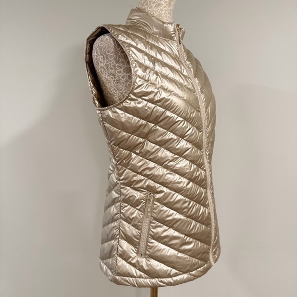 NWOT J.McLaughlin Metallic Gold Goose Down Lumi Vest Size Small - Picture 7 of 16